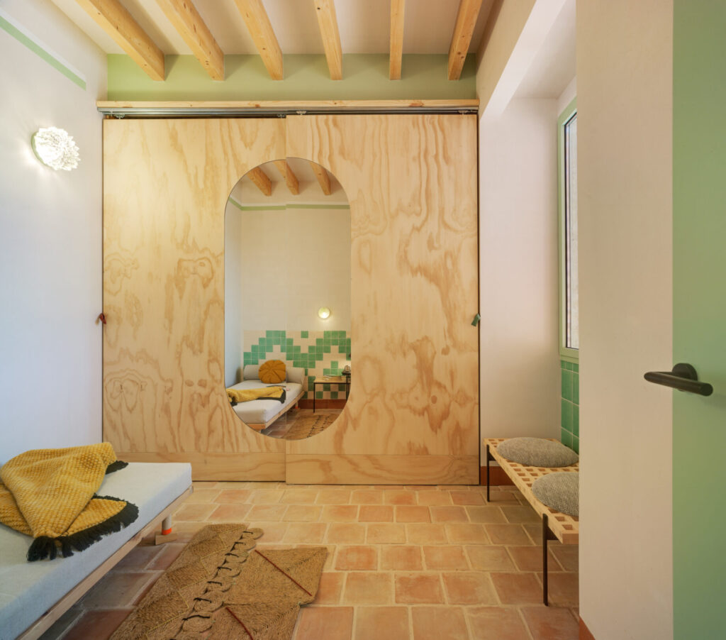 CASA MYM